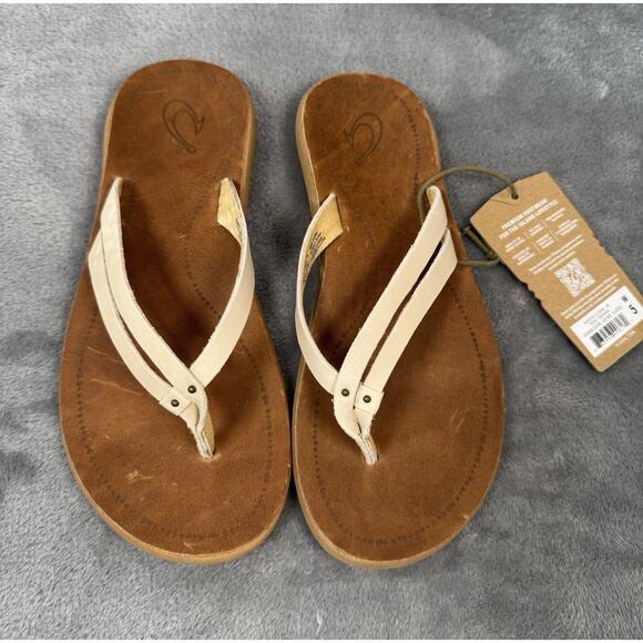Olukai Kapehe Luana Sandals Size 5 Tapa Womens Leather Flip Flops NWT - Picture 1 of 8